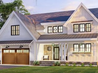 2 Winnwood Farm Way, Falmouth, ME 04105