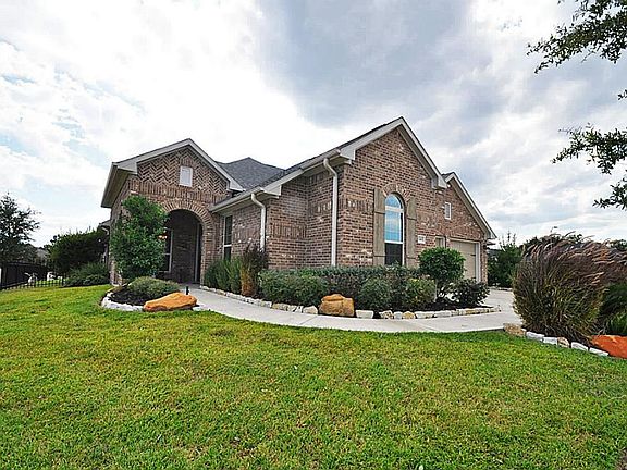 2nd image of 32603 Wingfoot Cir