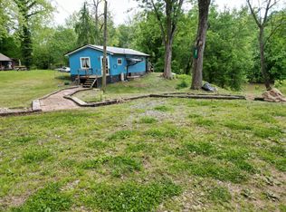 597 Exline Camp Rd, Elizabeth, WV 26143