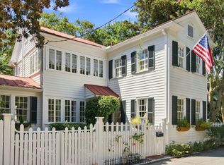 3 Greenhill St, Charleston, SC 29401