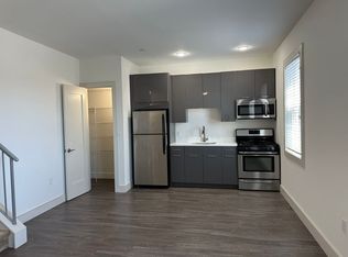 61 W Main St APT 303, Bay Shore, NY 11706