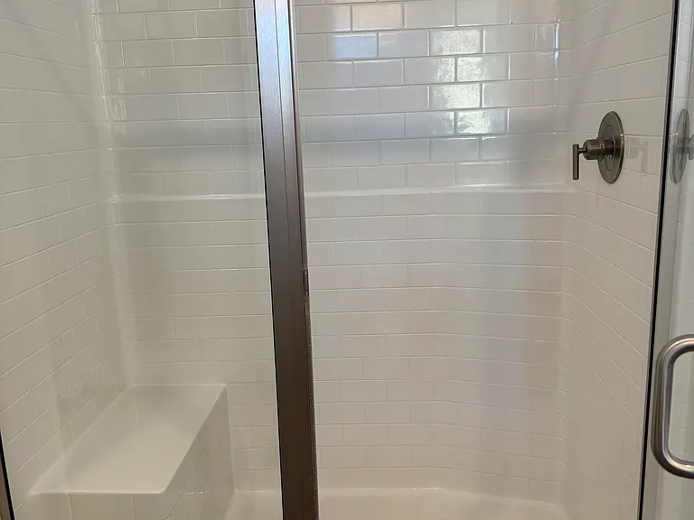 862 Camargo St — Photo 18