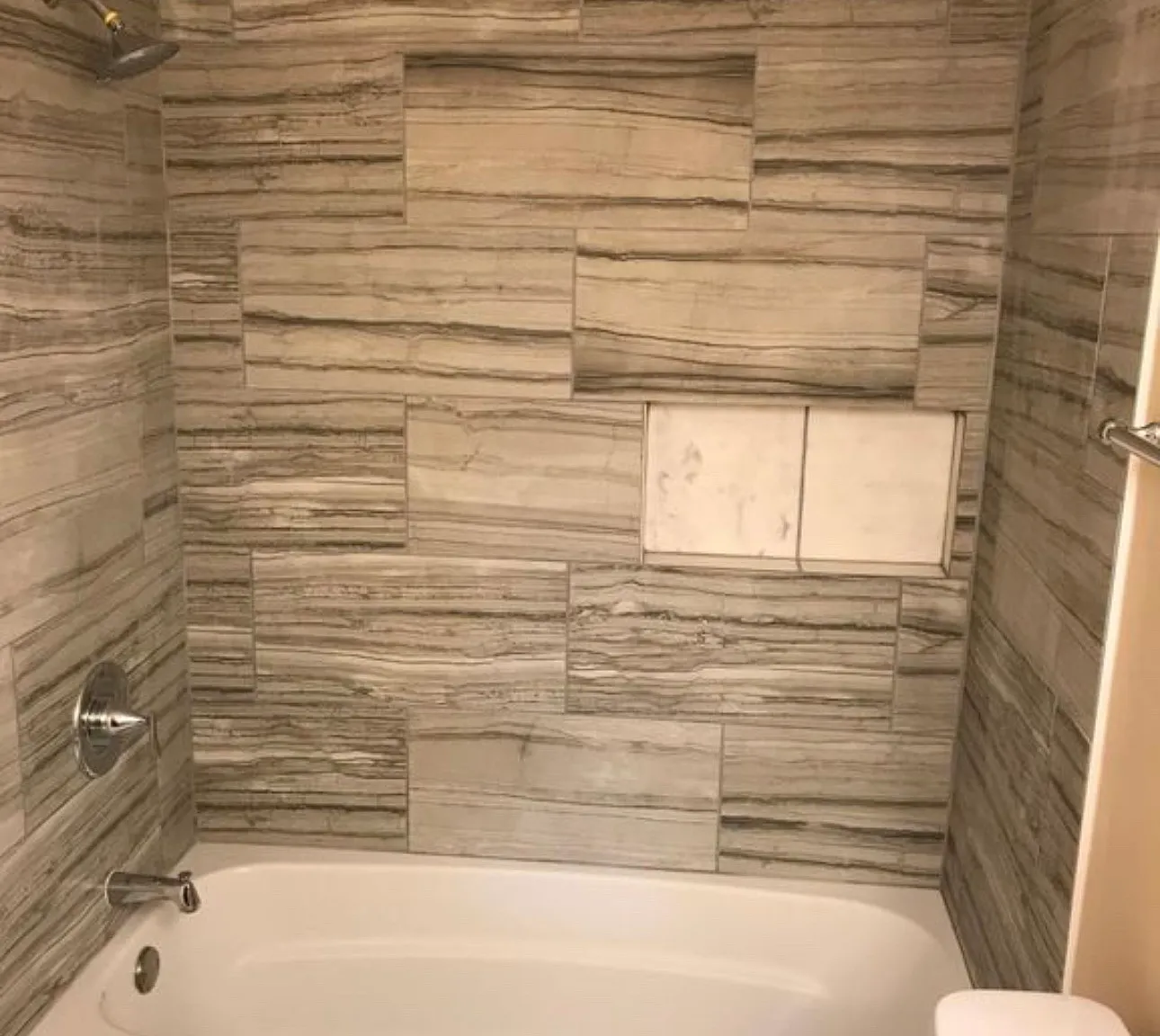 3 bed, 1336 sqft, $2,400 — Photo 3