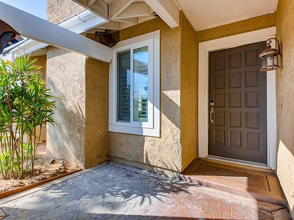 3rd image of 12262 Escala Dr