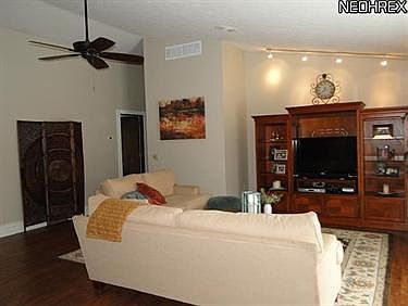 5th image of 4712 Ledgewood Dr