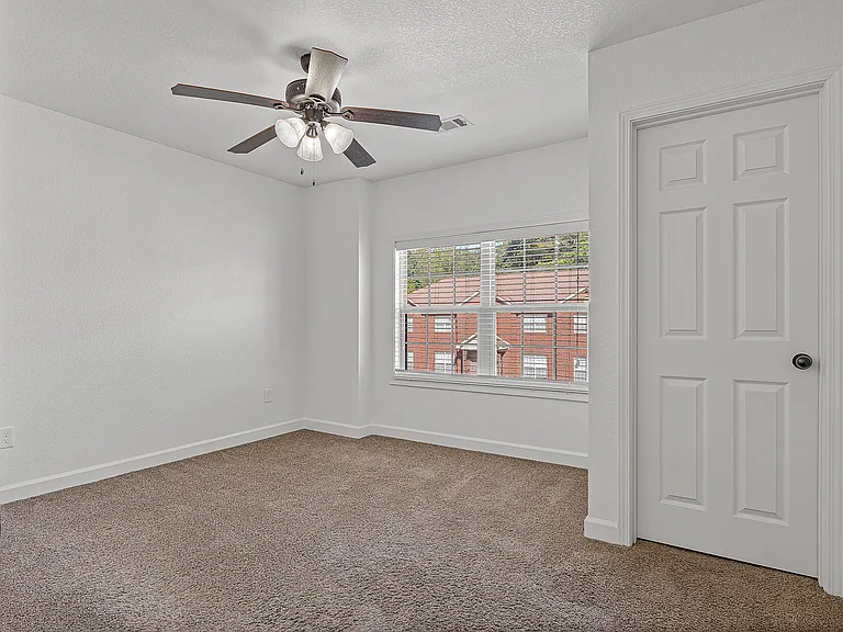 Primary Bedroom| Deerfield Crossing| Townhome