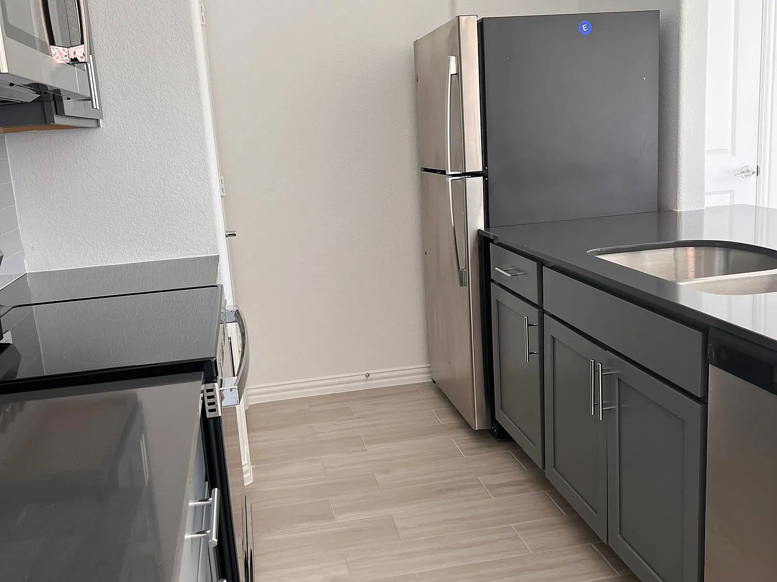 8316 Catalpa Ln — Photo 3