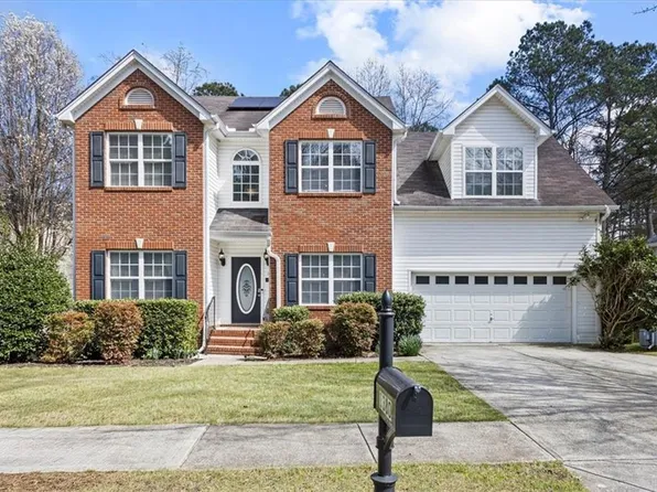 1380 Commonwealth Ln, Grayson, GA 30017