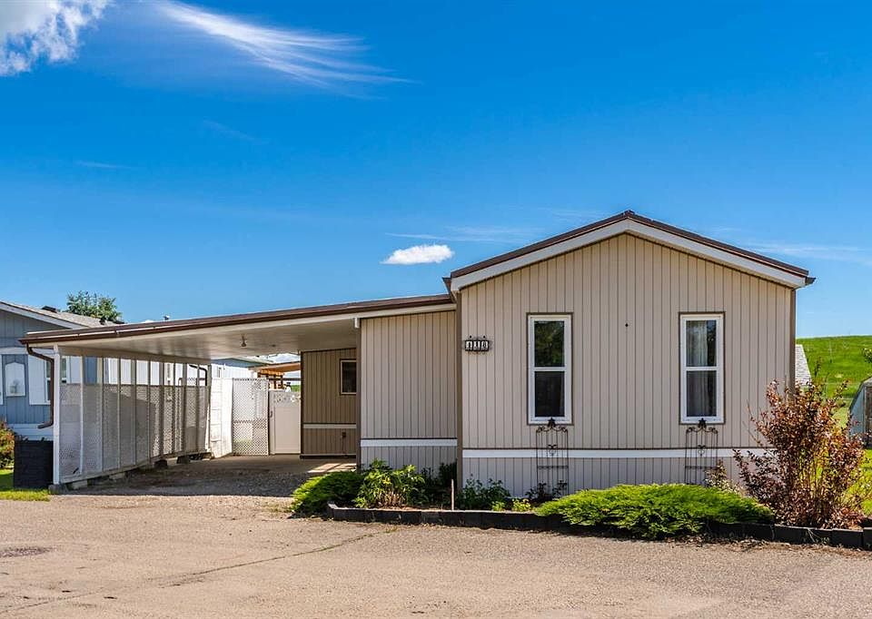 1st image of 418 Homestead Trl SE