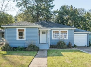 1117 W Sidnor St, Alvin, TX 77511