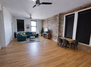 2165 N Clybourn Ave #2C, Chicago, IL 60614