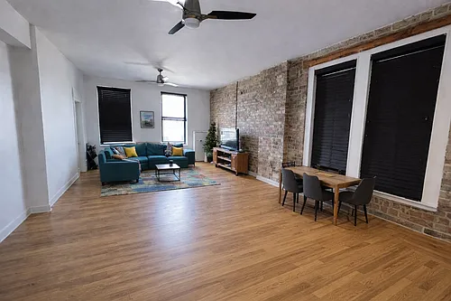 2165 N Clybourn Ave #2C Photo 1