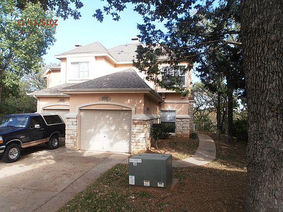 3rd image of 2731 Hidden Meadow Dr