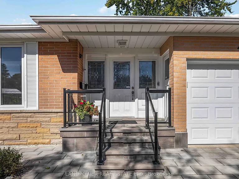 48 Marowyne Dr — Photo 3