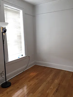 Rented by Metroline Realty | media 15