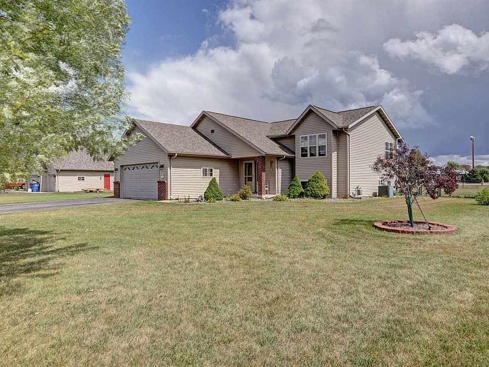 2046 Gary Lee Dr, Kronenwetter, WI 54455 Zillow