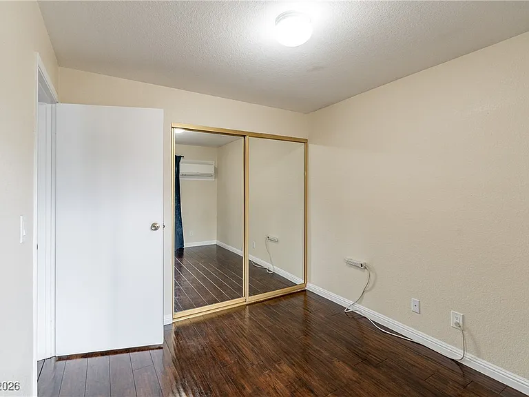 450 Elm Dr #206 — Photo 18
