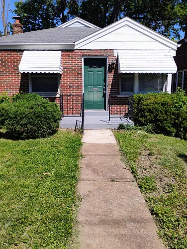 6209 Creston Ave #1/2 Photo 1