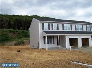 1011 Brinan Ave, Temple, PA 19560