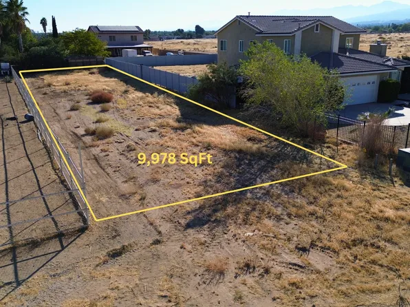 26th Ste Vic Avenue R8, Palmdale, CA 93550