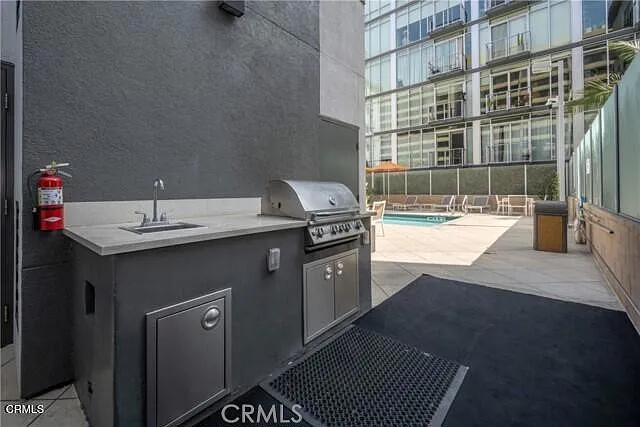 645 W 9th St #221 — Photo 19