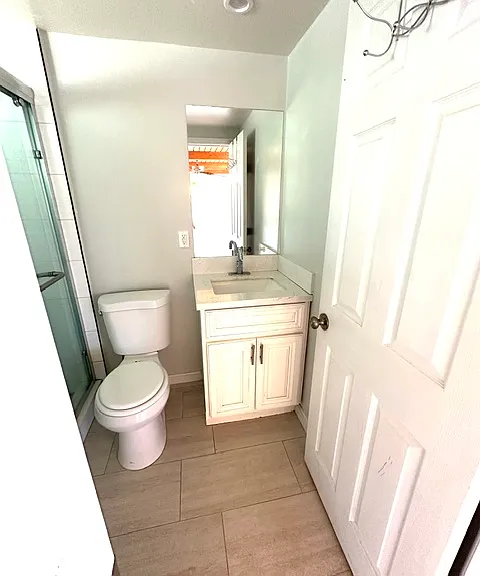 6250 Malvern Ave #A — Photo 8