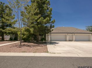 2707 Broken Arrow St, Kingman, AZ 86401