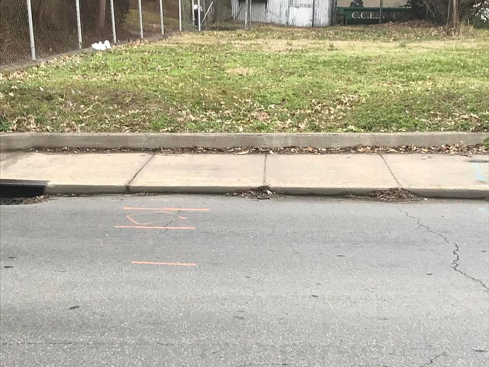 2nd image of 513 S 26th St