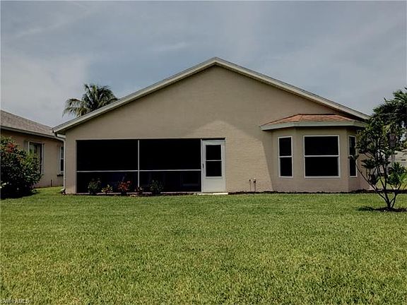 5th image of 14102 Grosse Point Ln