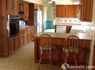 2905 Hedgerow Ln, Springfield, IL 62704