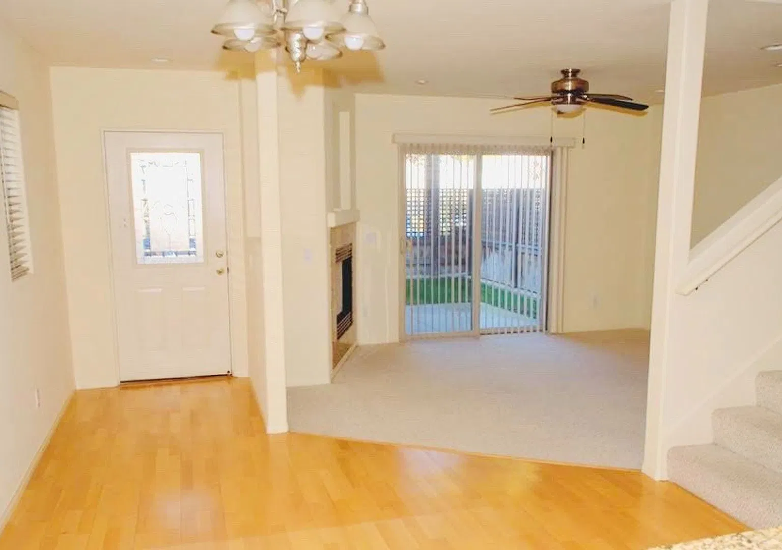 Spacious 3bd/3.5ba Townhouse In The Heart Of Pacific Beach! $5,095/Mo! — Photo 1