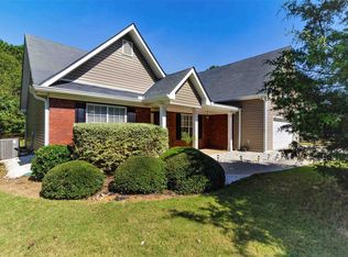 5095 Victoria Park Dr, Loganville, GA 30052