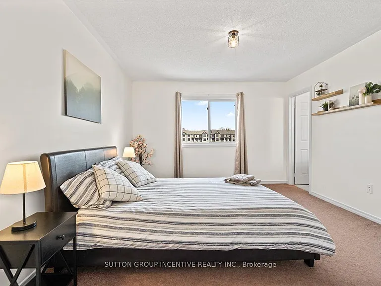 1200 Mary Lou St — Photo 31