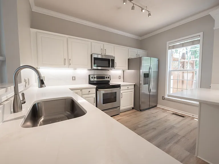 2922 Duvalla Ave — Photo 17