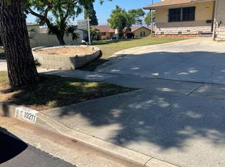 19211 Coslin Ave, Carson, CA 90746