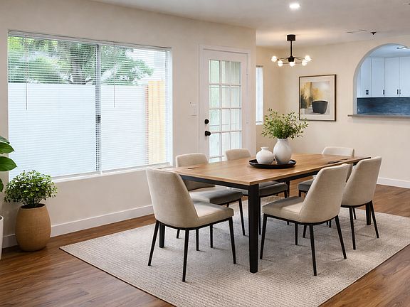 3rd image of 9362 Moonbeam Ave Unit 4