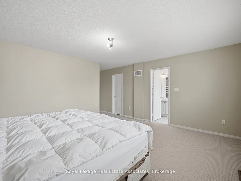 70 Echoridge Dr — Photo 28