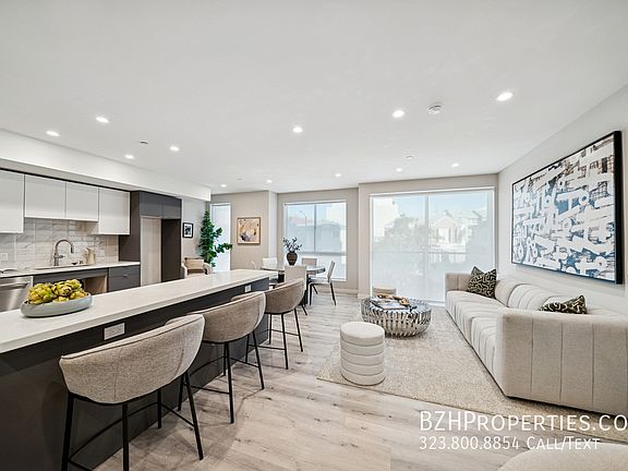 5th image of 1051 S Corning St #204