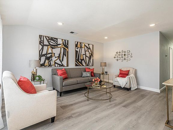 5th image of 1531 Leeward Dr