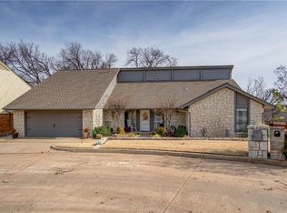 11804 Dover Cir, Oklahoma City, OK 73162