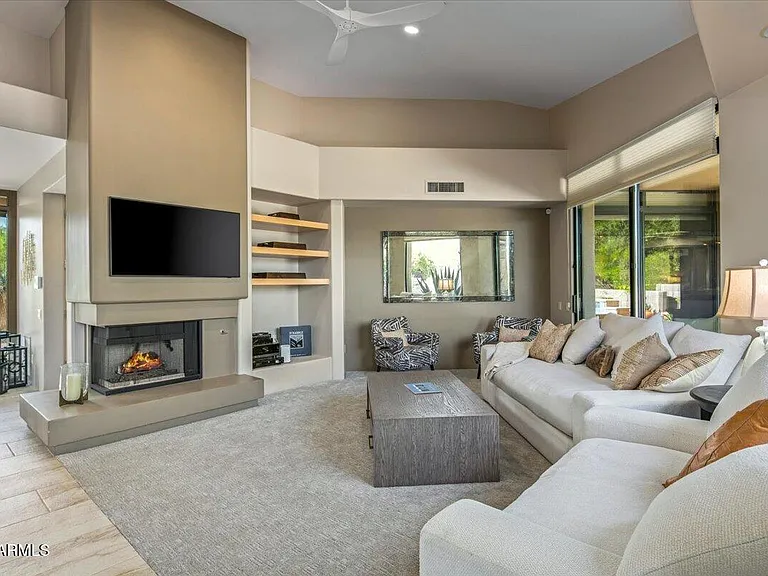 10507 E Fernwood Ln — Photo 5