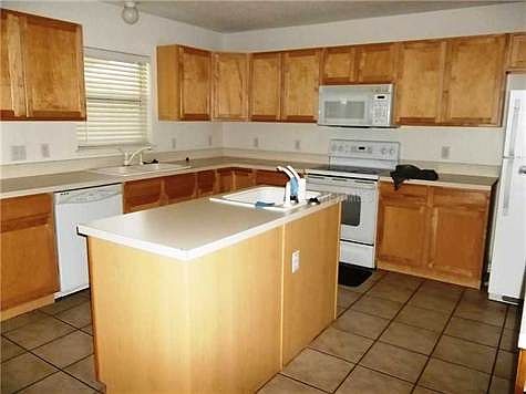 3rd image of 3244 White Blossom Ln