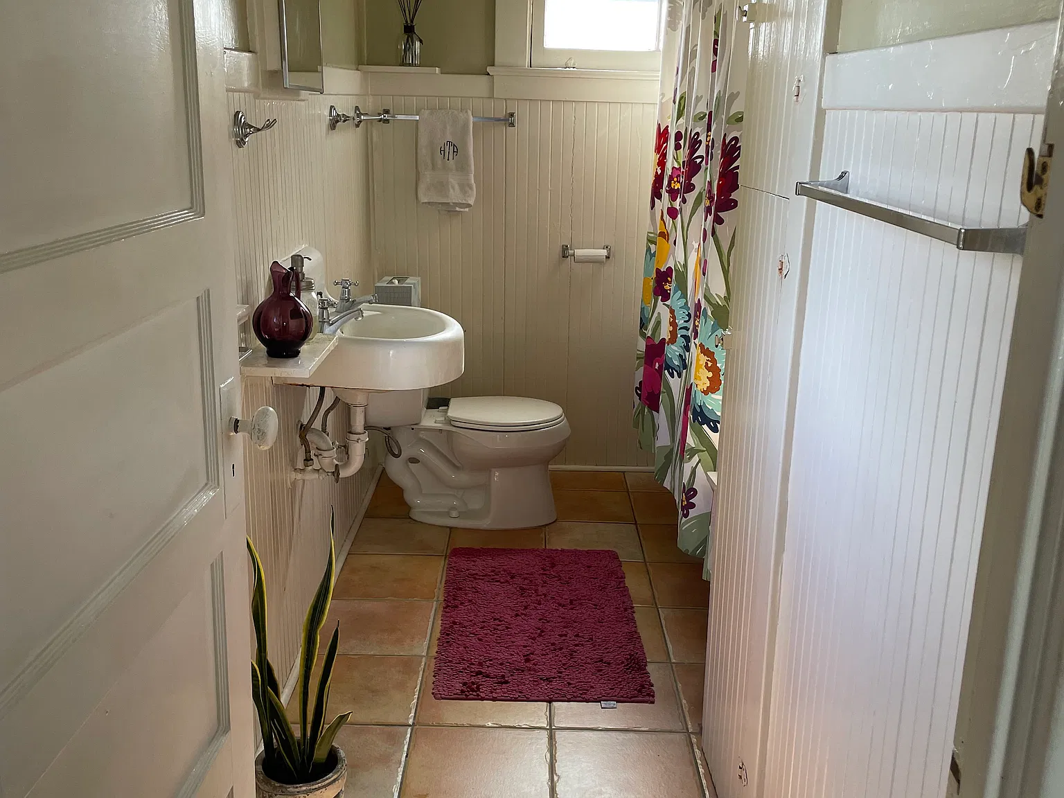3 bed, 1000 sqft, $1,308 — Photo 4
