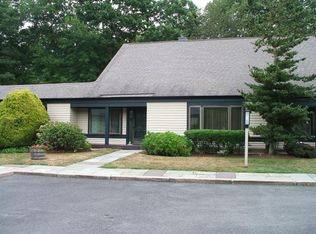 5 Meadowbrook Way, Narragansett, RI 02882