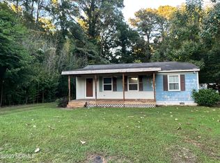 102 Croatan St, Washington, NC 27889