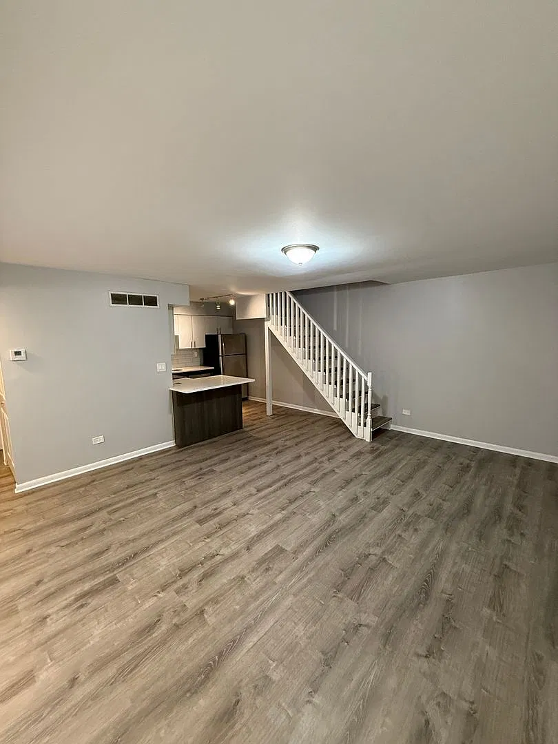 2 bed, 1.5 bath, $2,400 — Photo 1