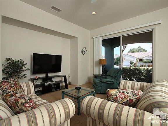 2nd image of 80553 Hoylake Dr