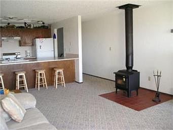5th image of 1027 S Sand Dune Ave SW Unit 3