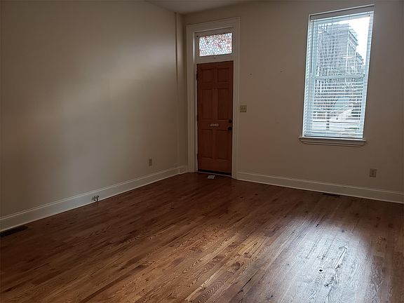 4th image of 414 Forster St #11354167