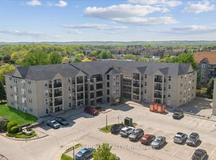 1451 Walkers Line #312, Burlington, ON L7M4P1